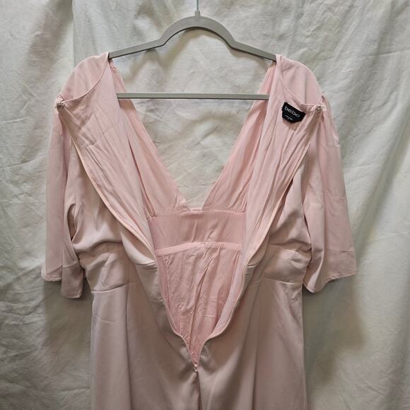 bebe blush pink V-neck flutter puff sleeve fit & flare mini dress XL A-line - Picture 9 of 12